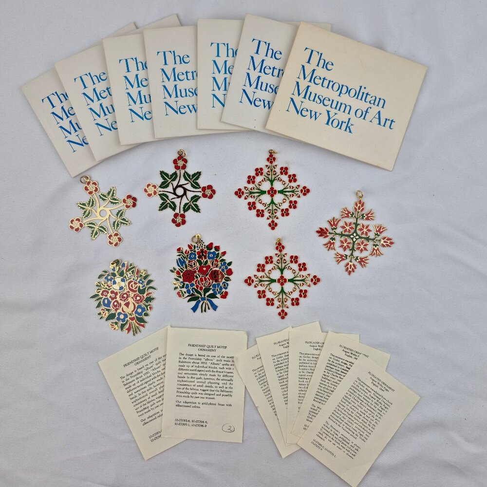 Vtg Metropolitan Museum of Art New York Gold Brass Enamel Ornaments Lot of 7